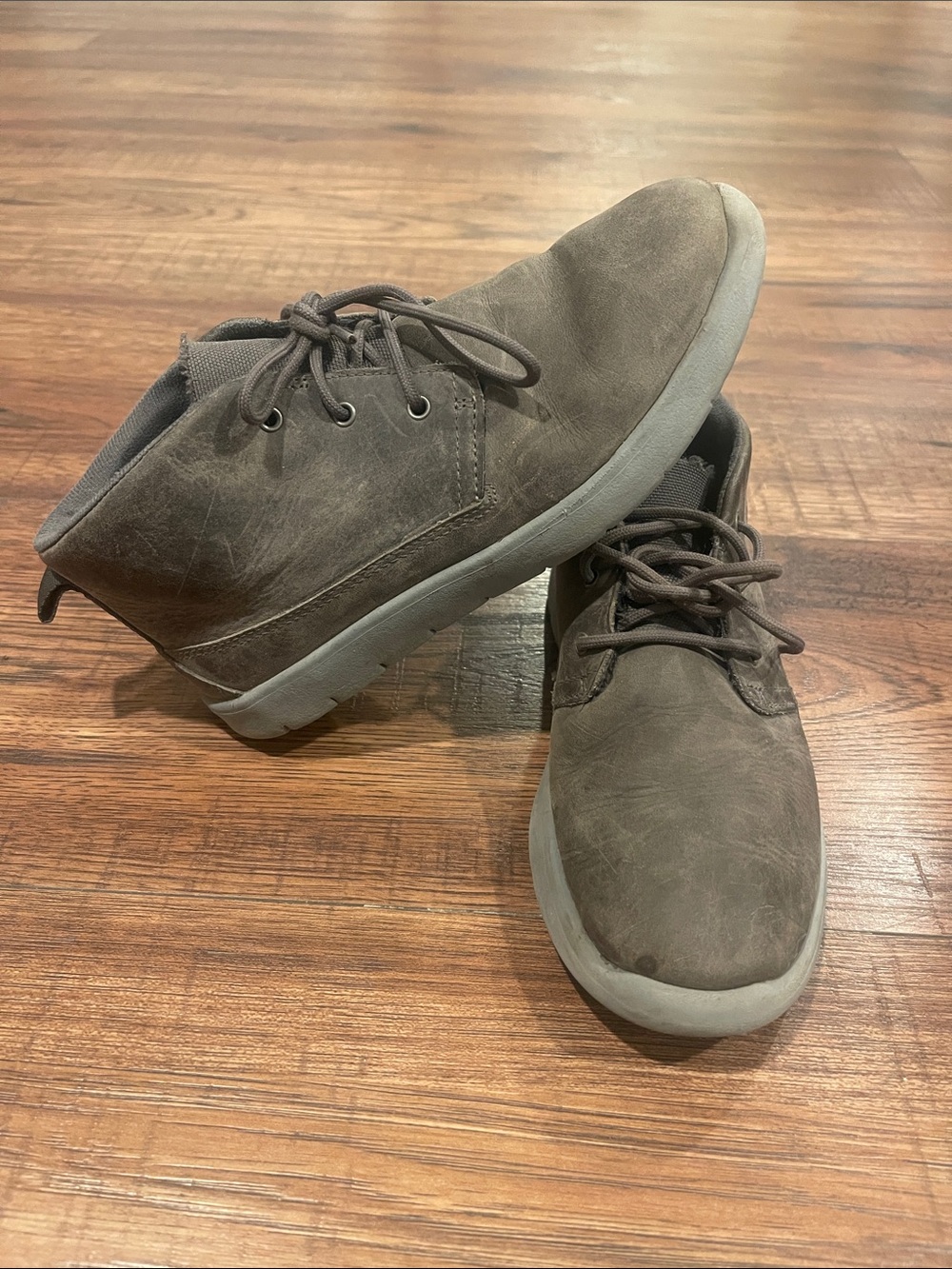 UGG Kids Grey Suede Lace-Up Ankle Boots